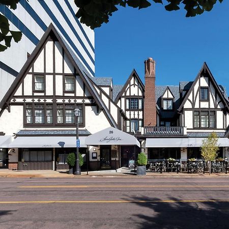 Seven Gables Inn, St Louis West, A Tribute Portfolio Hotel Clayton Exteriér fotografie