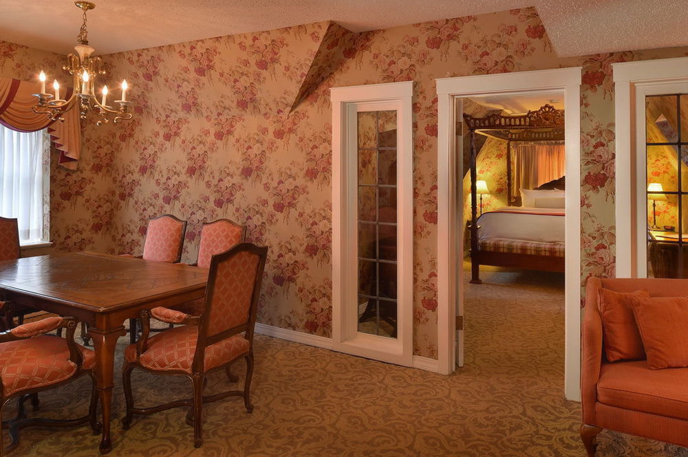 Seven Gables Inn, St Louis West, A Tribute Portfolio Hotel Clayton Pokoj fotografie