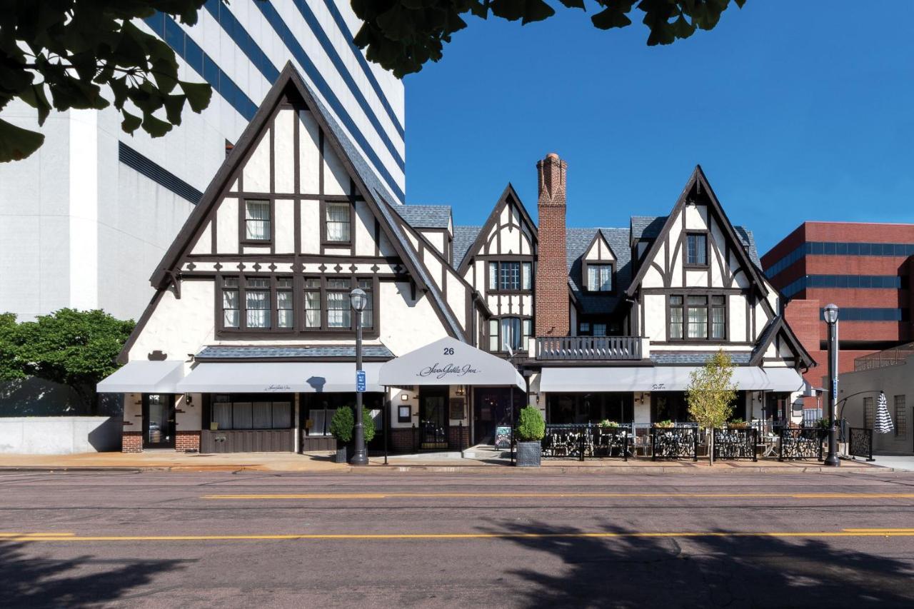 Seven Gables Inn, St Louis West, A Tribute Portfolio Hotel Clayton Exteriér fotografie