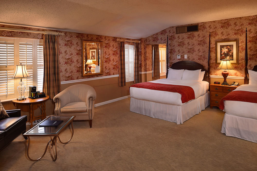 Seven Gables Inn, St Louis West, A Tribute Portfolio Hotel Clayton Exteriér fotografie