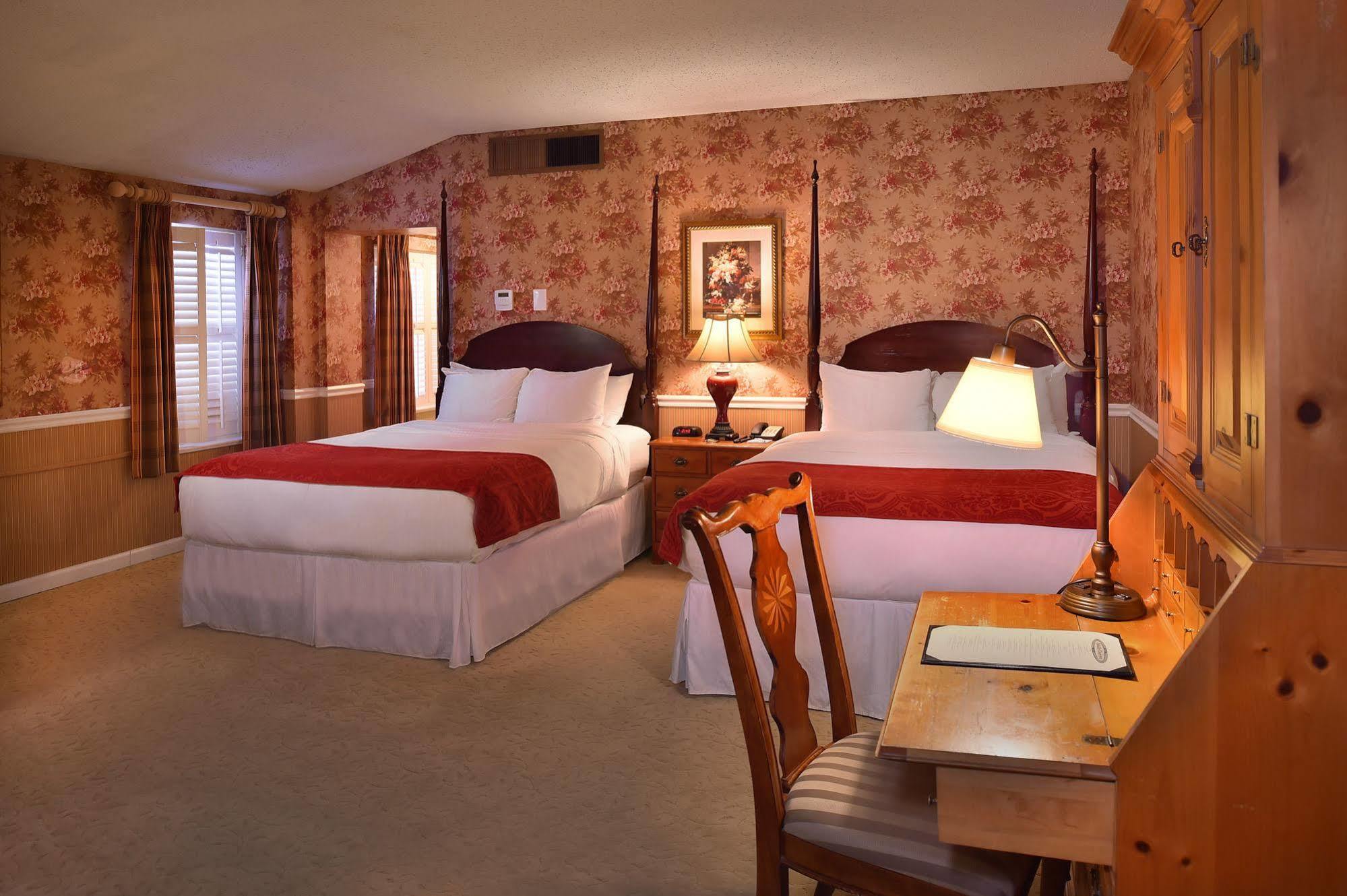 Seven Gables Inn, St Louis West, A Tribute Portfolio Hotel Clayton Exteriér fotografie